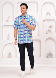 Men's Blue and Aqua Diamond Pattern Short Sleeve Shirt